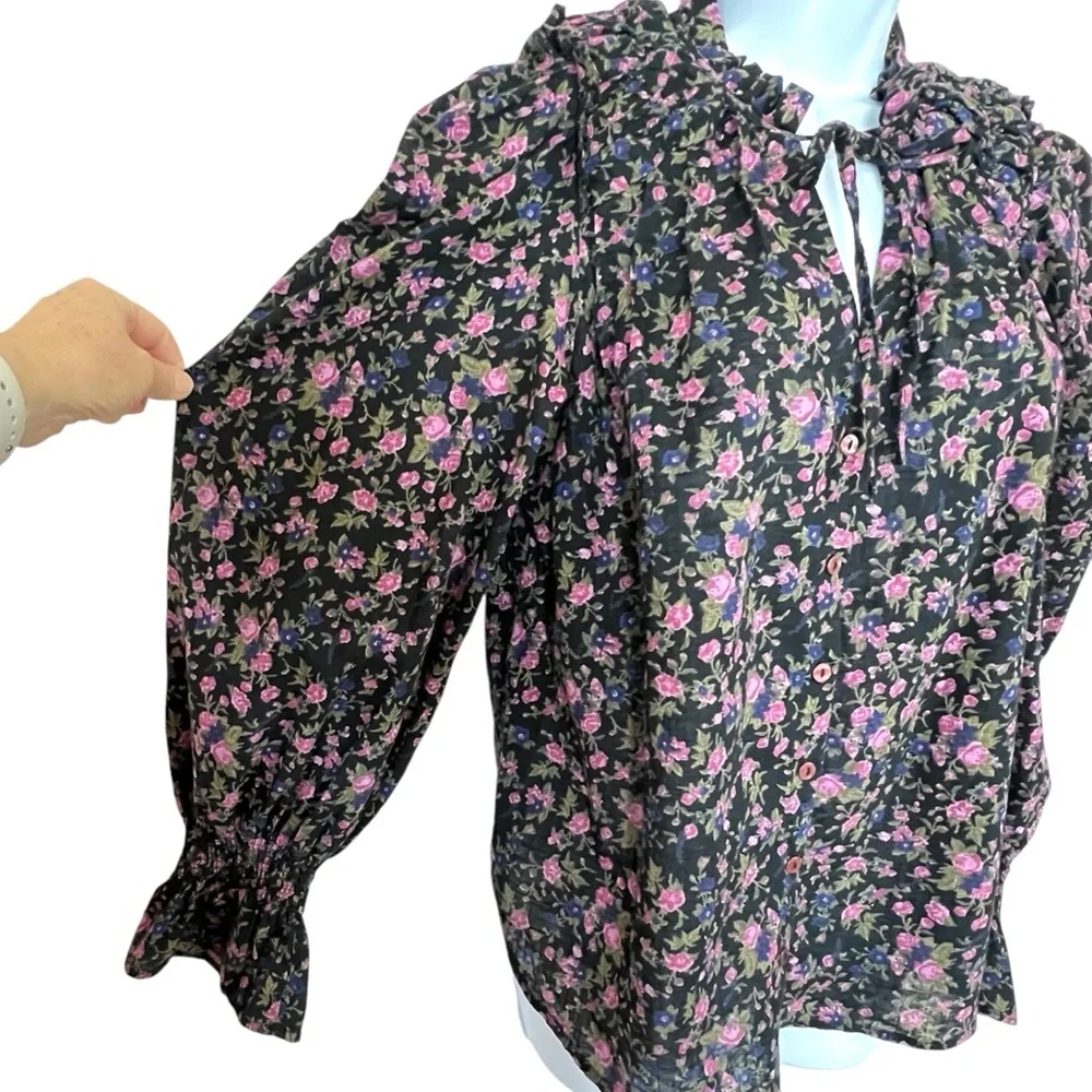 Free People Meant To Be Dark Floral Romantic Top S NWOT Black Ruffle Feminine